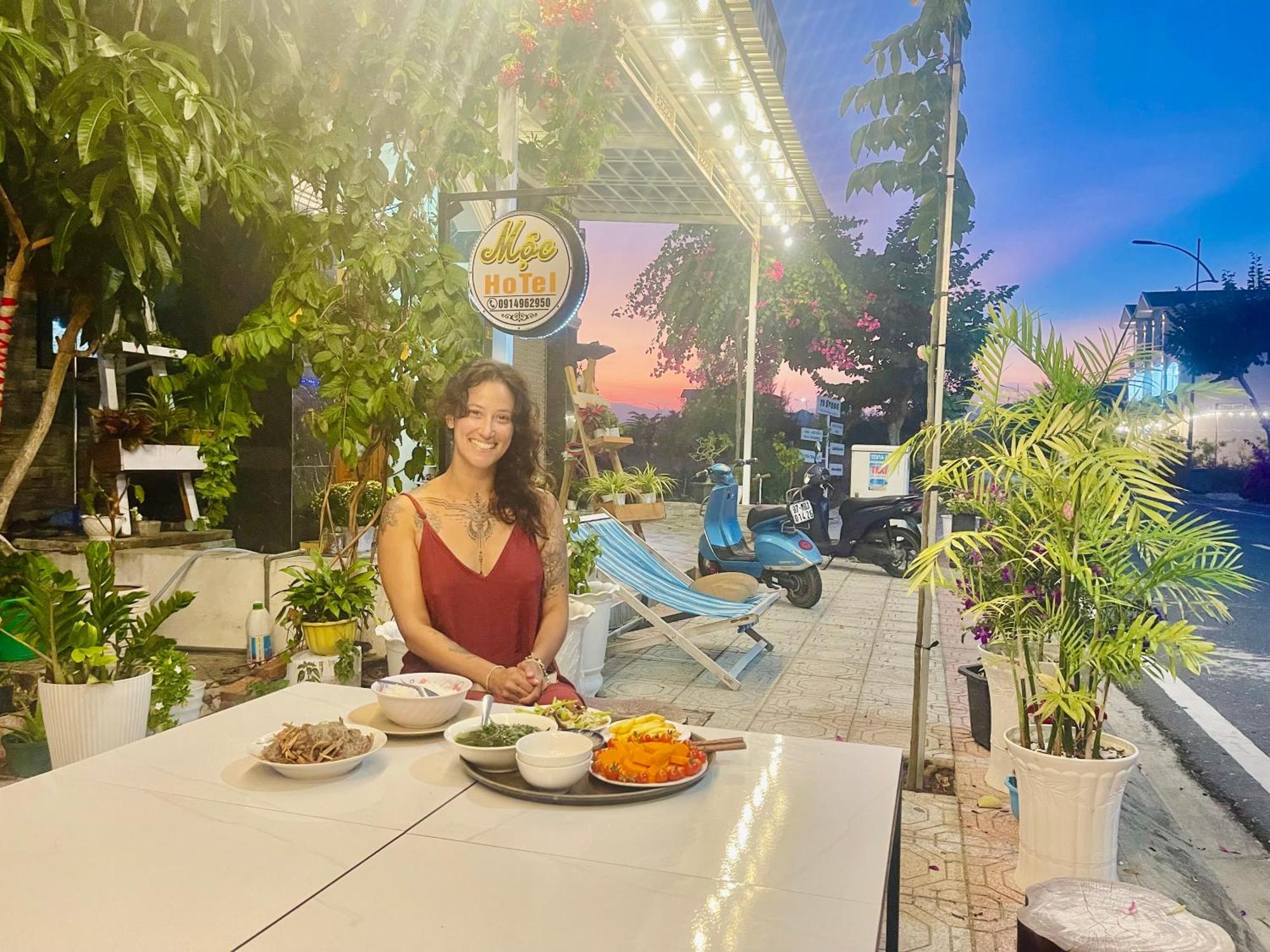 Moc Homestay- Near Bai Dai Beach Cam Lam Luaran gambar