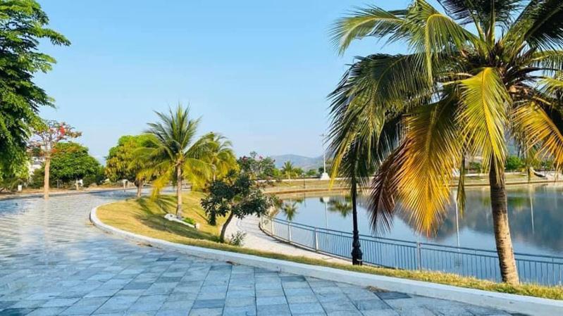 Moc Homestay- Near Bai Dai Beach Cam Lam Luaran gambar